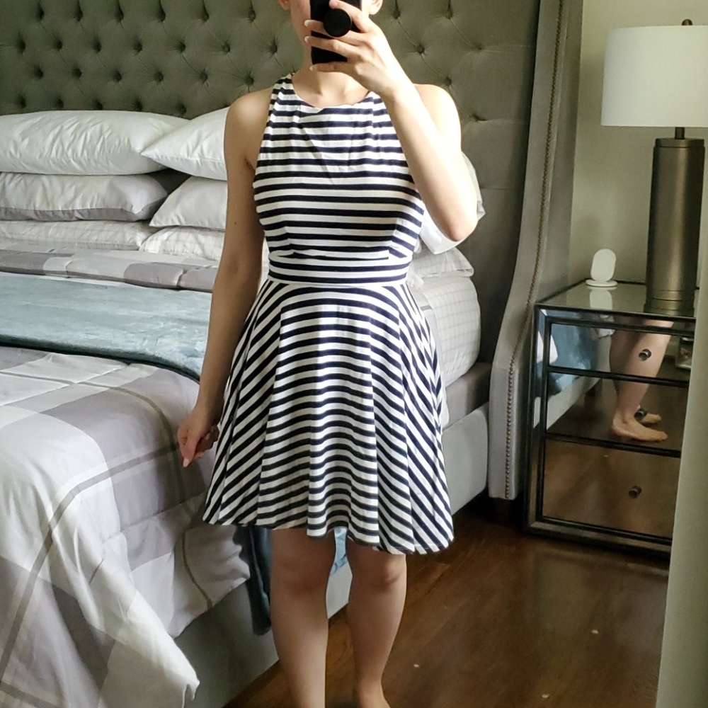 [ LARK&WOLFF ] Skater Style Mini Dress